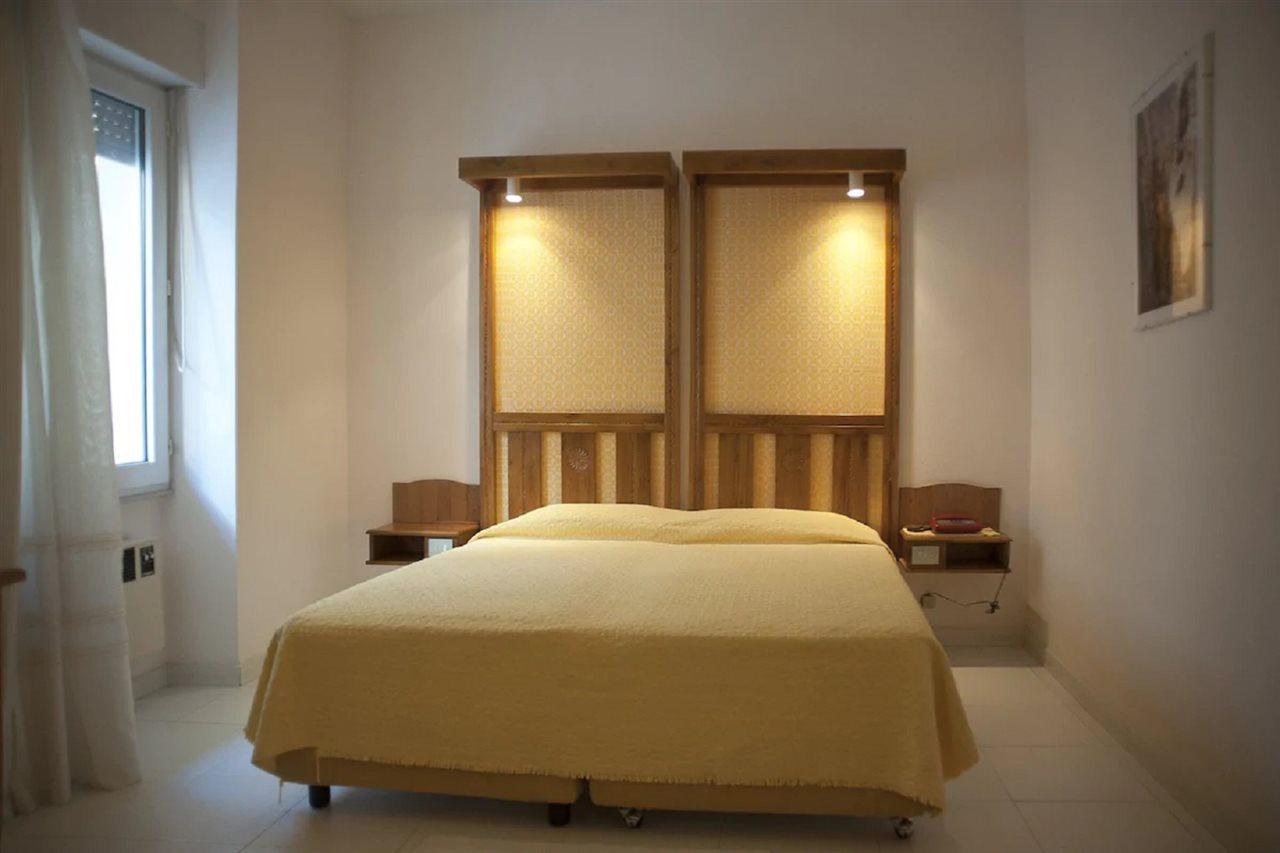 Albergo Miramare Cala Gonone Ngoại thất bức ảnh