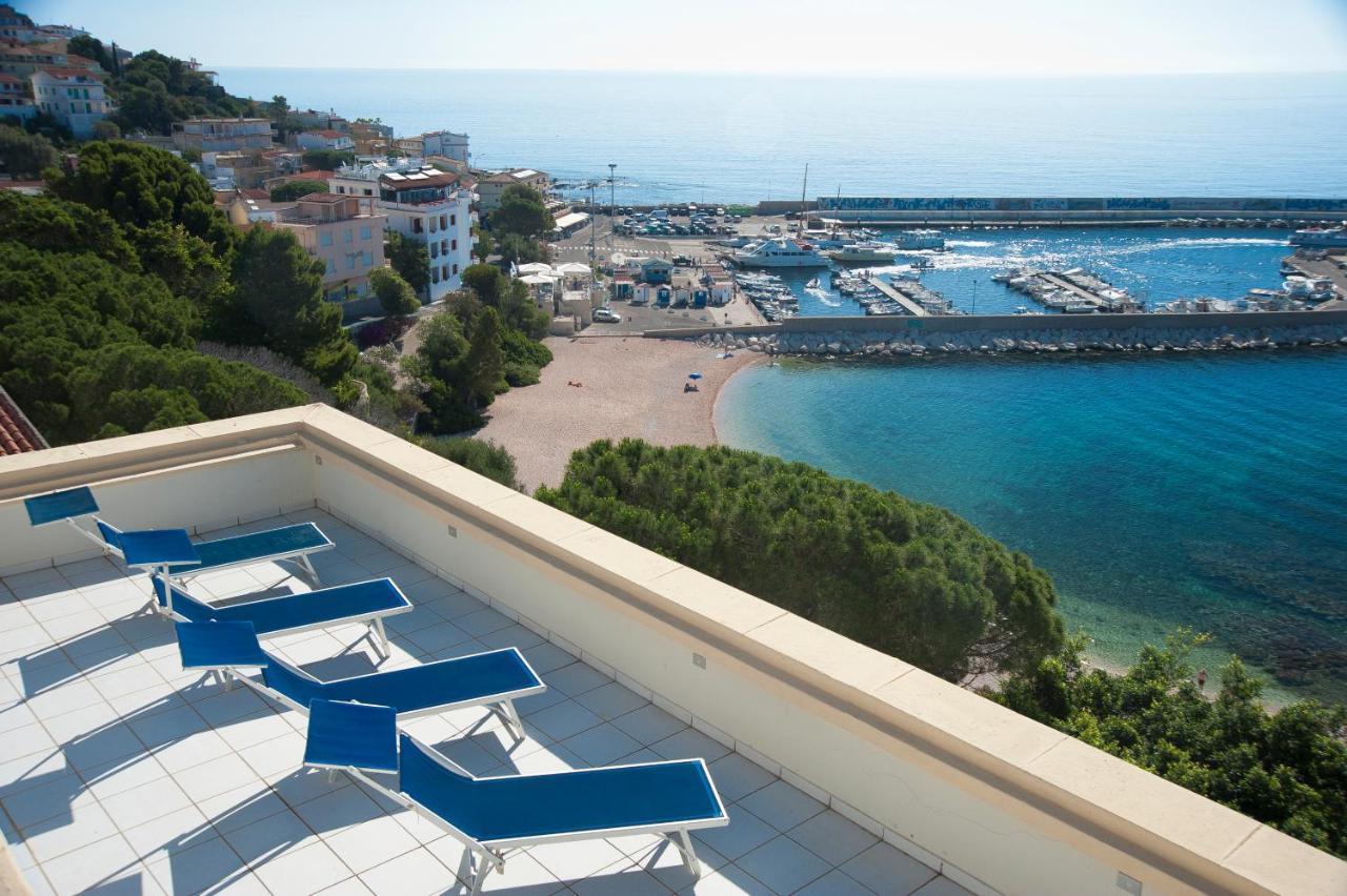 Albergo Miramare Cala Gonone Ngoại thất bức ảnh
