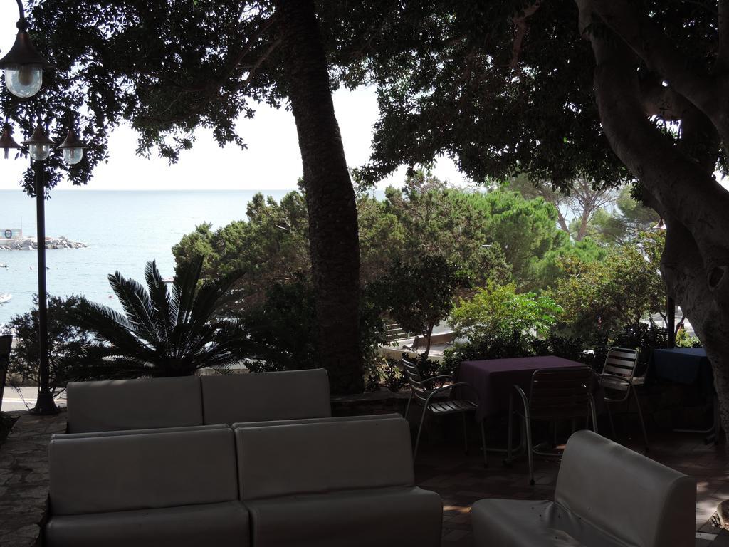 Albergo Miramare Cala Gonone Ngoại thất bức ảnh