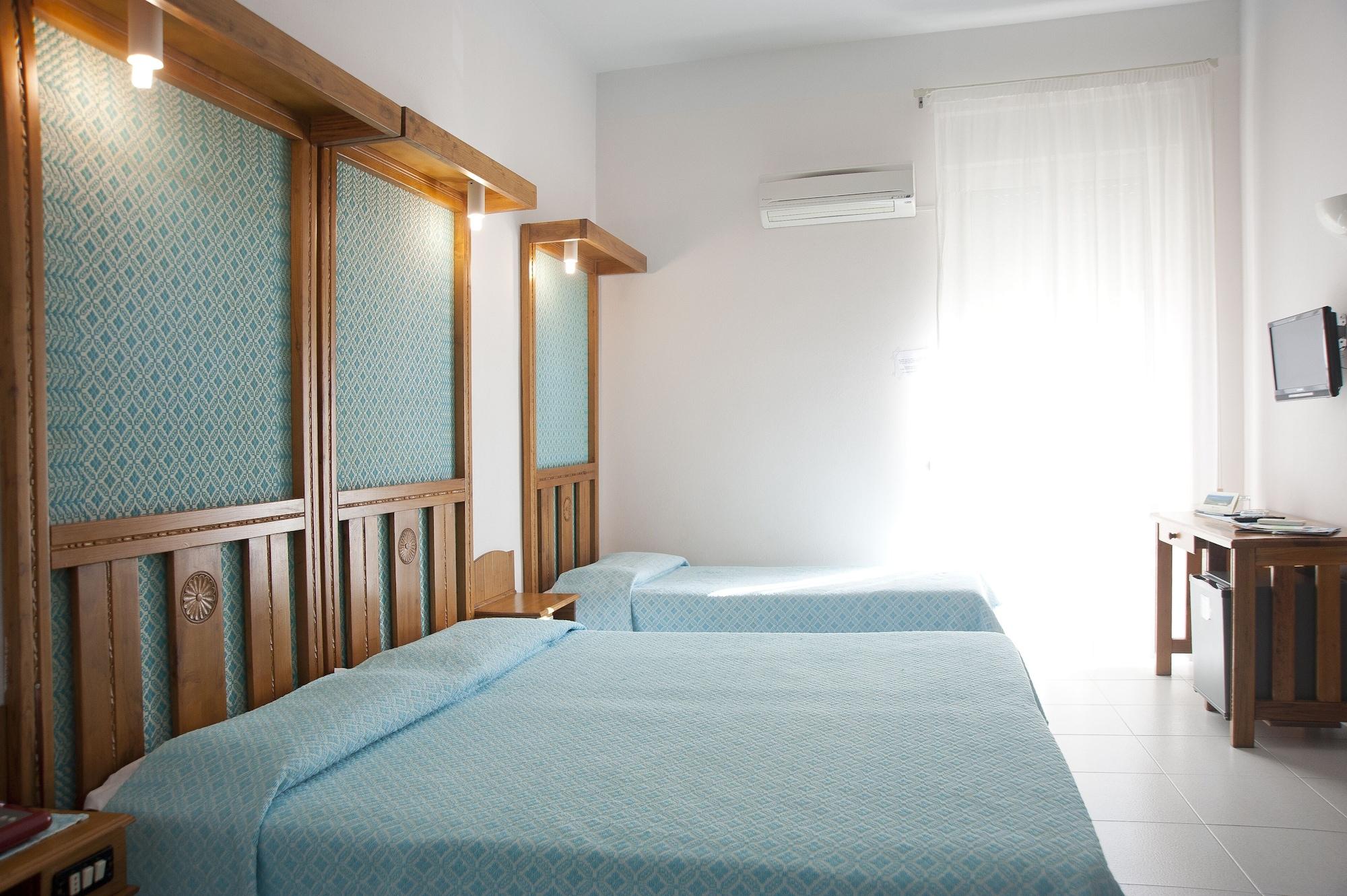 Albergo Miramare Cala Gonone Ngoại thất bức ảnh