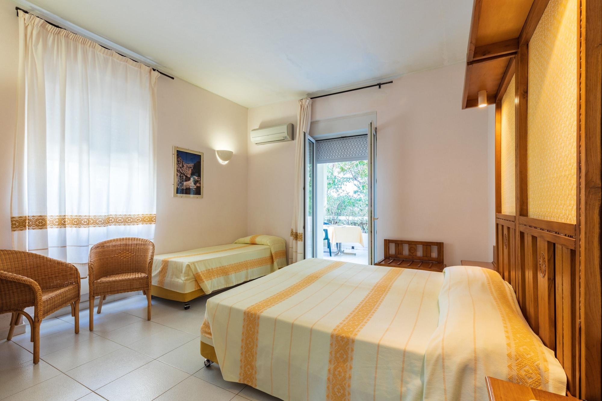 Albergo Miramare Cala Gonone Ngoại thất bức ảnh