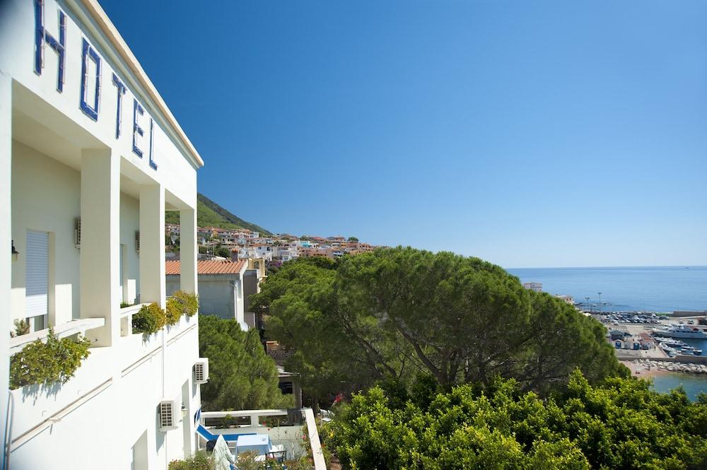 Albergo Miramare Cala Gonone Ngoại thất bức ảnh